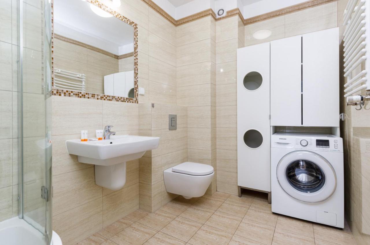 Platan City Centre Apartment By Noclegi Renters Swinoujscie Kültér fotó